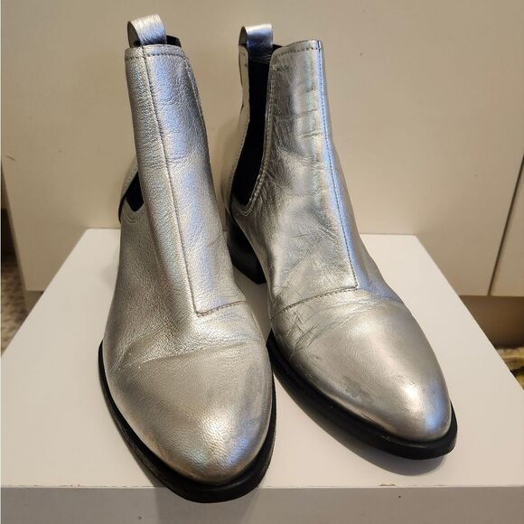 Rag & Bone "Walker" Silver Metallic Leather Chelsea Boots Sz.7/37 Ret.$495 - Picture 5 of 11